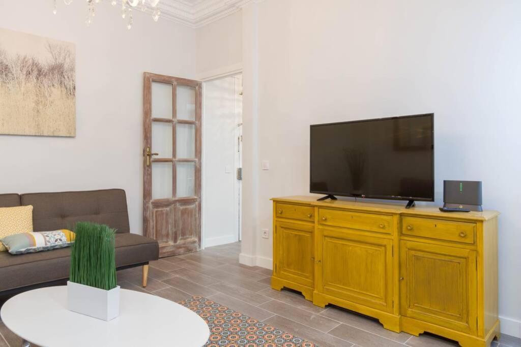 Sensacional Apartamento Junto A Palacio Real By Batuecas Madri Exterior foto